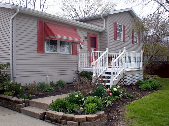 2nd image of 1849 Miles Grove Ave
