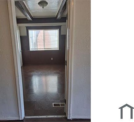 3rd image of 2033 41st Ave #B