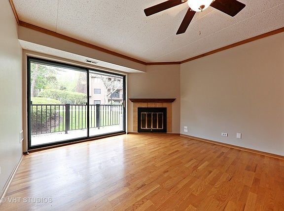 3rd image of 412 Melrose Ave APT 104