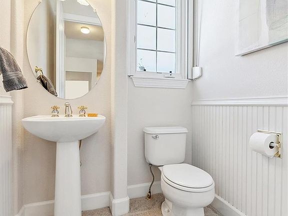5th image of 21724 E Rowland Cir