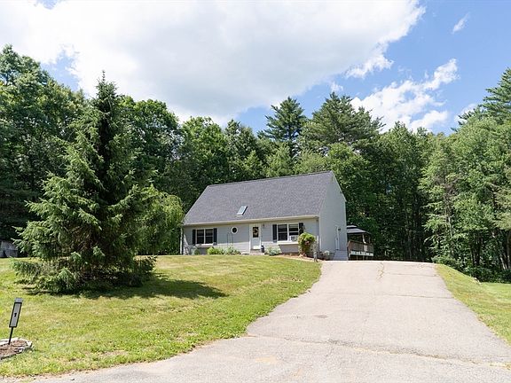 3rd image of 1 Barefoot Ln