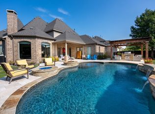 675 Featherstone Dr, Rockwall, TX 75087