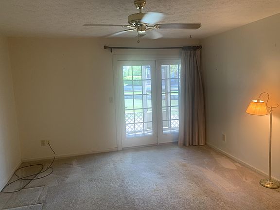 4th image of 10565 Michael Dr Unit 4