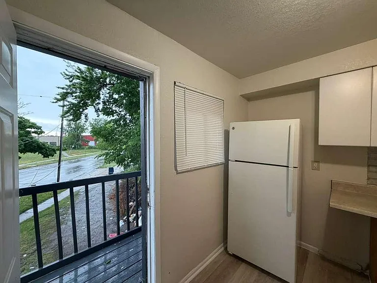 Unit Photo