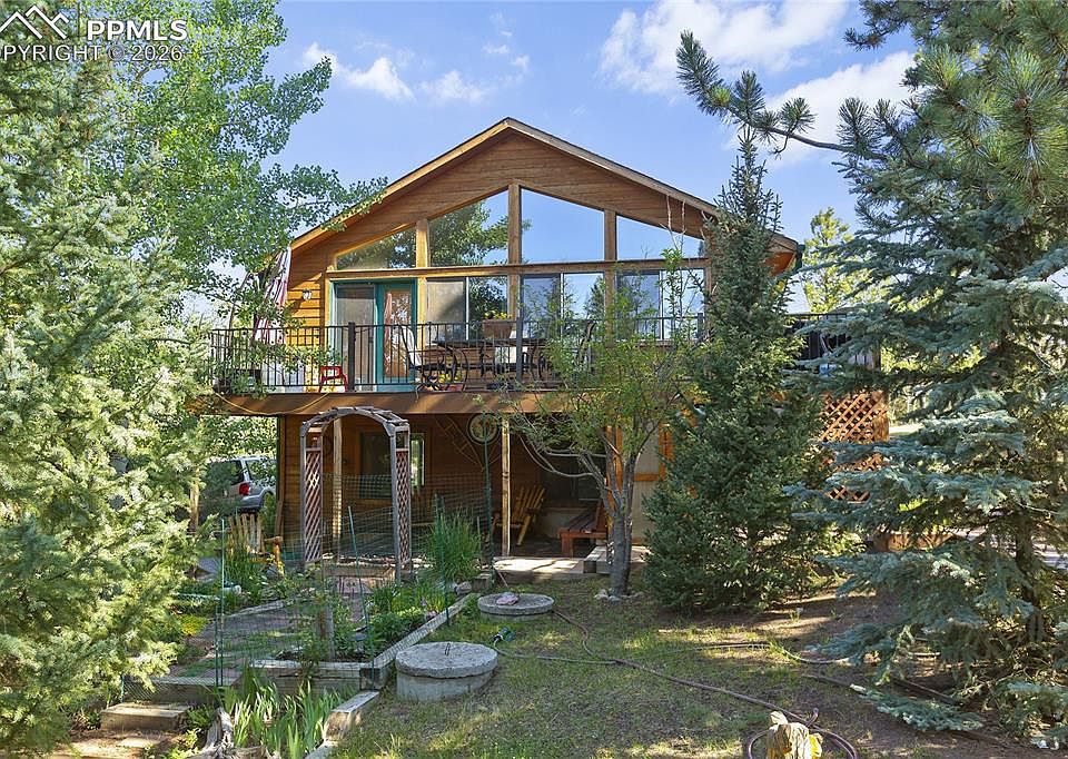 1st image of 566 Spring Valley Dr