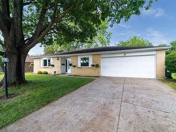 3rd image of 5757 Brookbank Dr