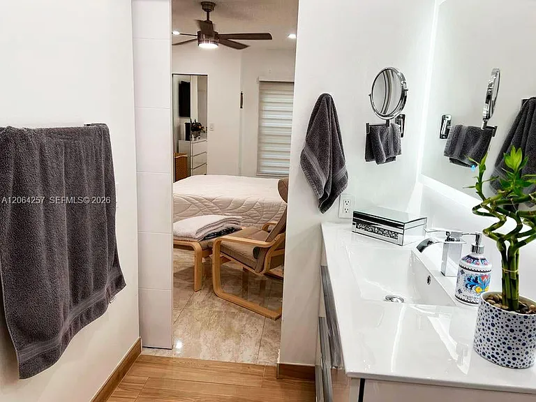 955 NW 106th Avenue Cir — Photo 22