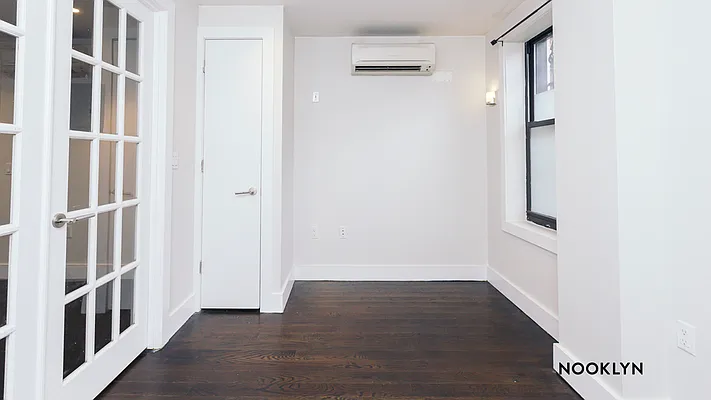 Rented by Nooklyn NYC LLC | media 50