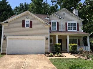 8739 Bodkin Ct, Charlotte, NC 28215