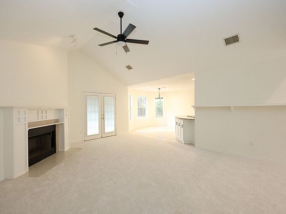 4th image of 28017 Joseph Rd