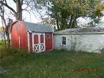 2nd image of 546 W McElroy St