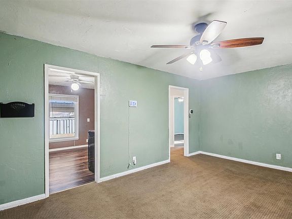 3rd image of 2308 Trosper Pl