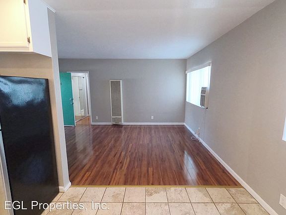 3rd image of 1555 N Bronson Ave APT 214