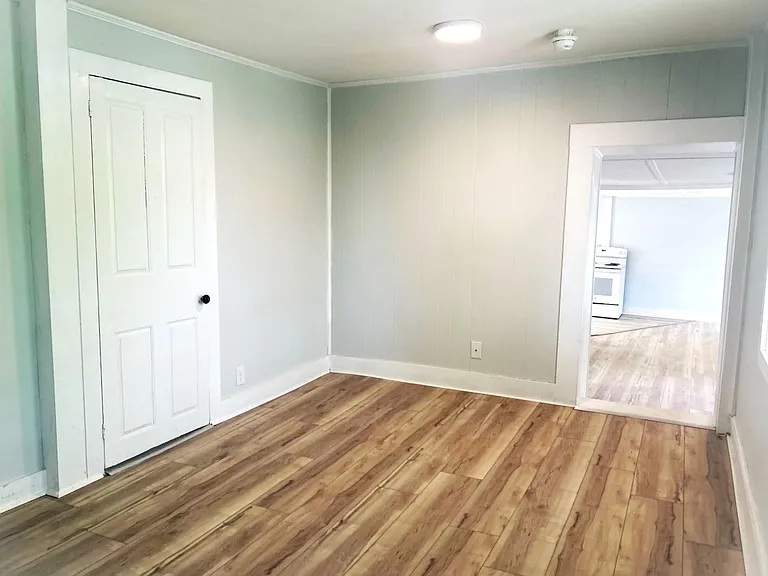 43 Main St #201 — Photo 5