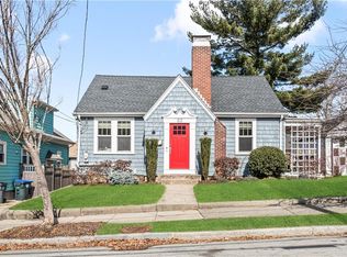 83 Colonial Rd, Providence, RI 02906