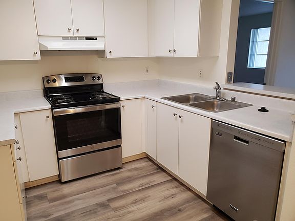 3rd image of 145 W Lincoln Ave #17