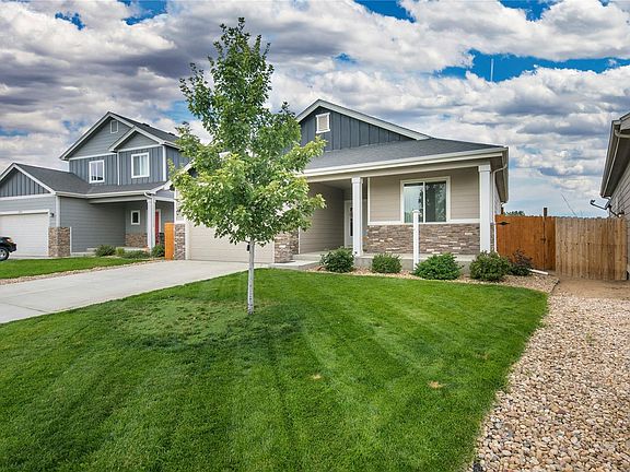 2nd image of 1853 Sunset Cir