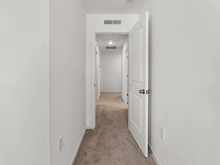 205 Mallard Loop Dr — Photo 15
