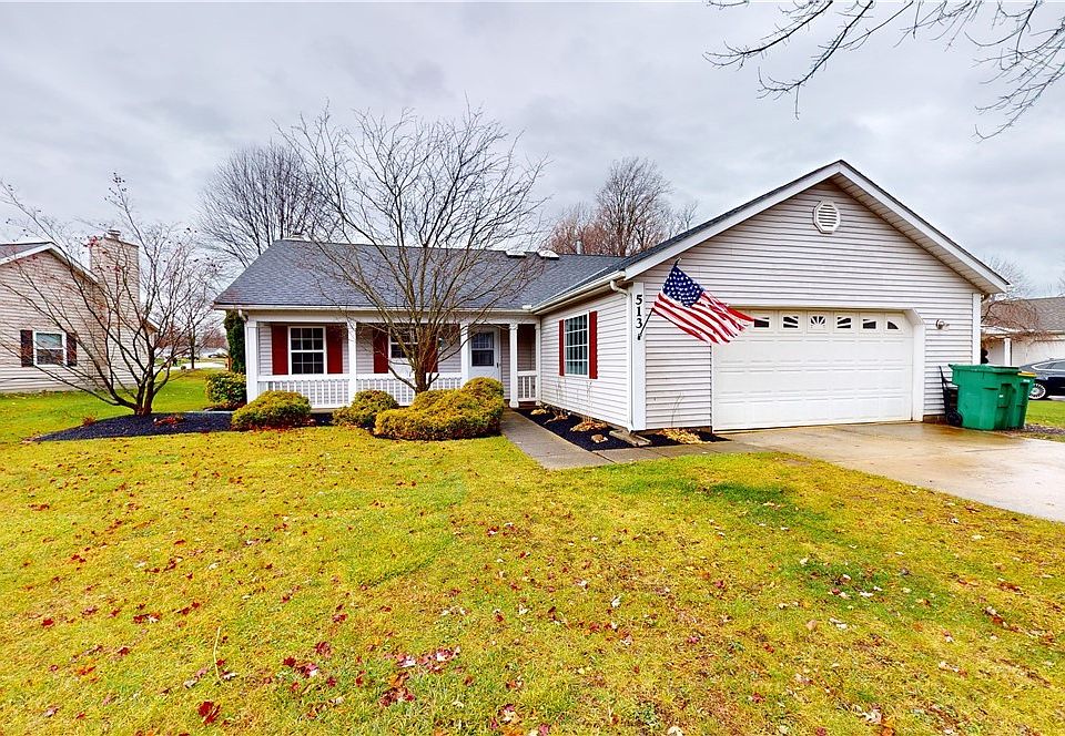 1st image of 513 Oak Hollow Dr
