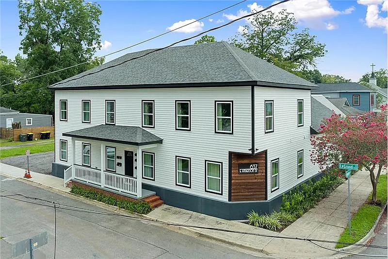 Building Photo - 637 E Anderson St #B