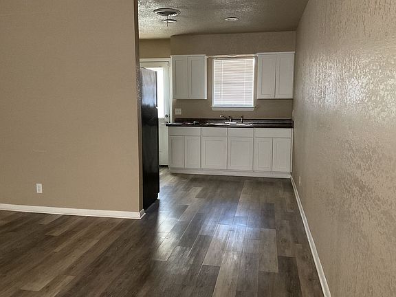 2nd image of 1112 S Church St #2