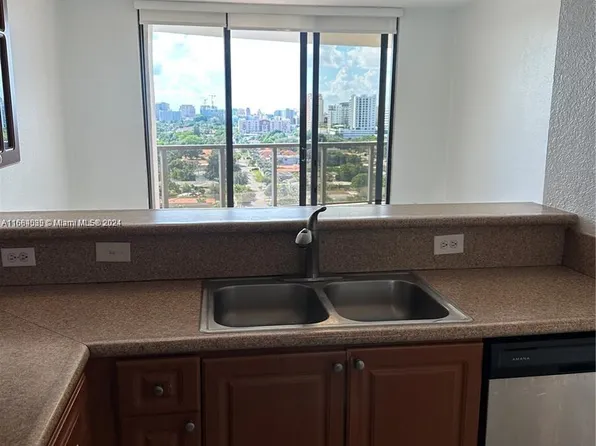 2301 SW 27th Ave APT 1202, Miami, FL 33145