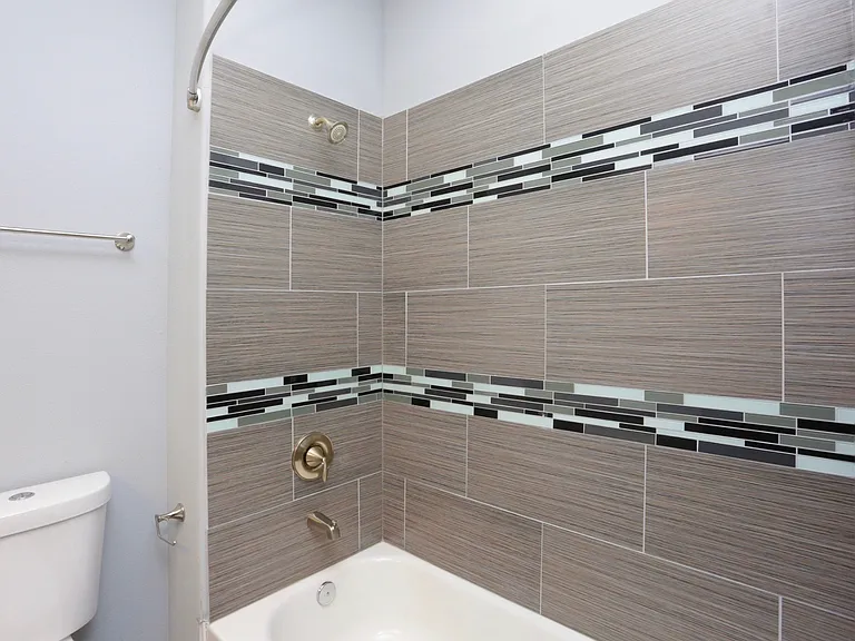 2608 Avenue K St #38 — Photo 26