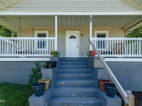 304 E Chestnut St, Johnson City, TN 37601