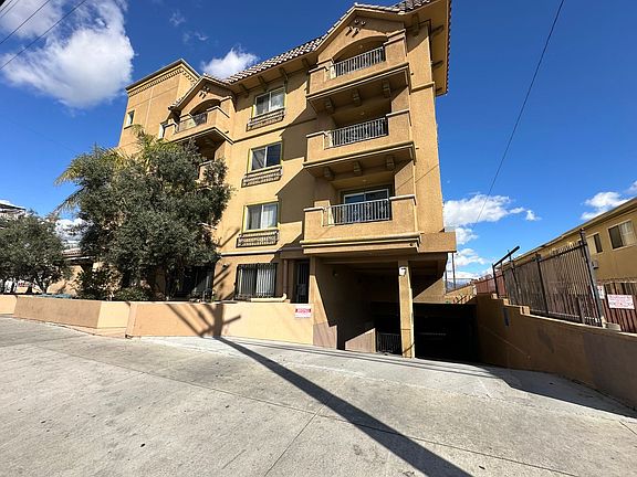 2nd image of 7526 Laurel Canyon Blvd Unit 201