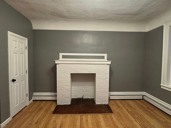 3rd image of 722 Highland Ave #1