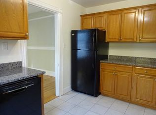 286 State St APT 12, Portland, ME 04101