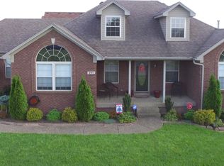 241 Autumn Glen Dr, Mt Washington, KY 40047