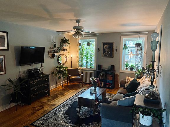 2nd image of 1401 Cedar Ln APT 2