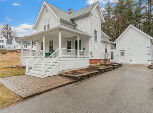 47 Elm St, Springvale, ME 04083