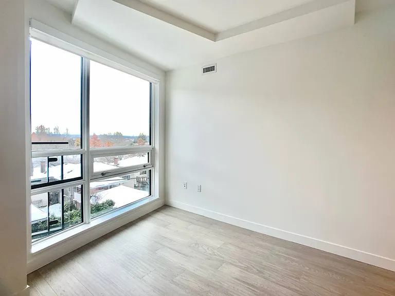 7638 Cambie St #308 — Photo 2