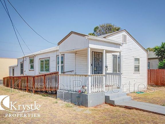 3rd image of 1250 Louisiana St