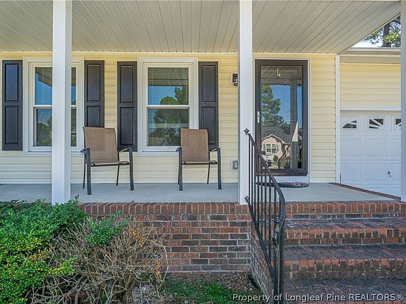 2nd image of 3525 Chaucer Dr