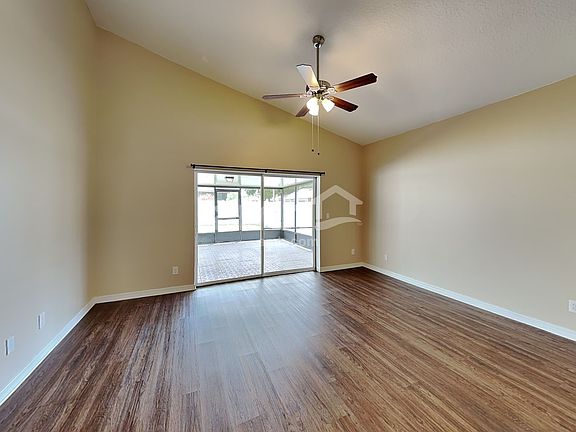 4th image of 2232 Victoria Falls Dr