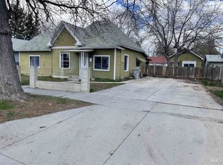 219 Everett St, Caldwell, ID 83605