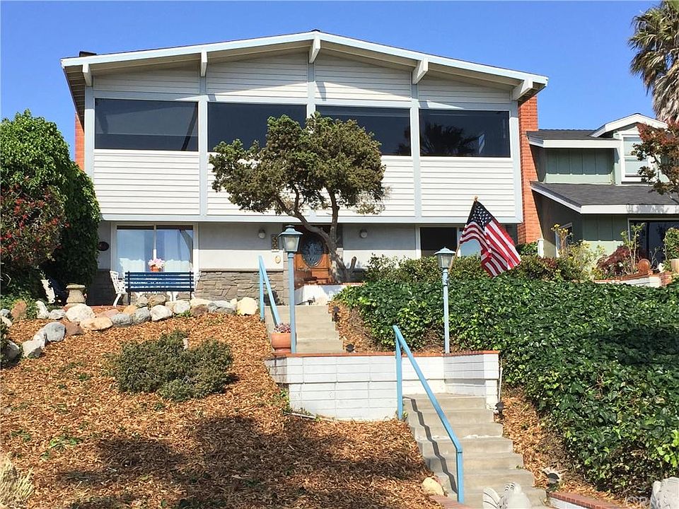1st image of 436 N Paulina Ave