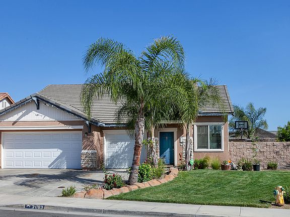 2nd image of 31183 Dogwood Cir