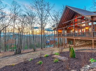 55 Stuart Highland Dr, Mineral Bluff, GA 30559