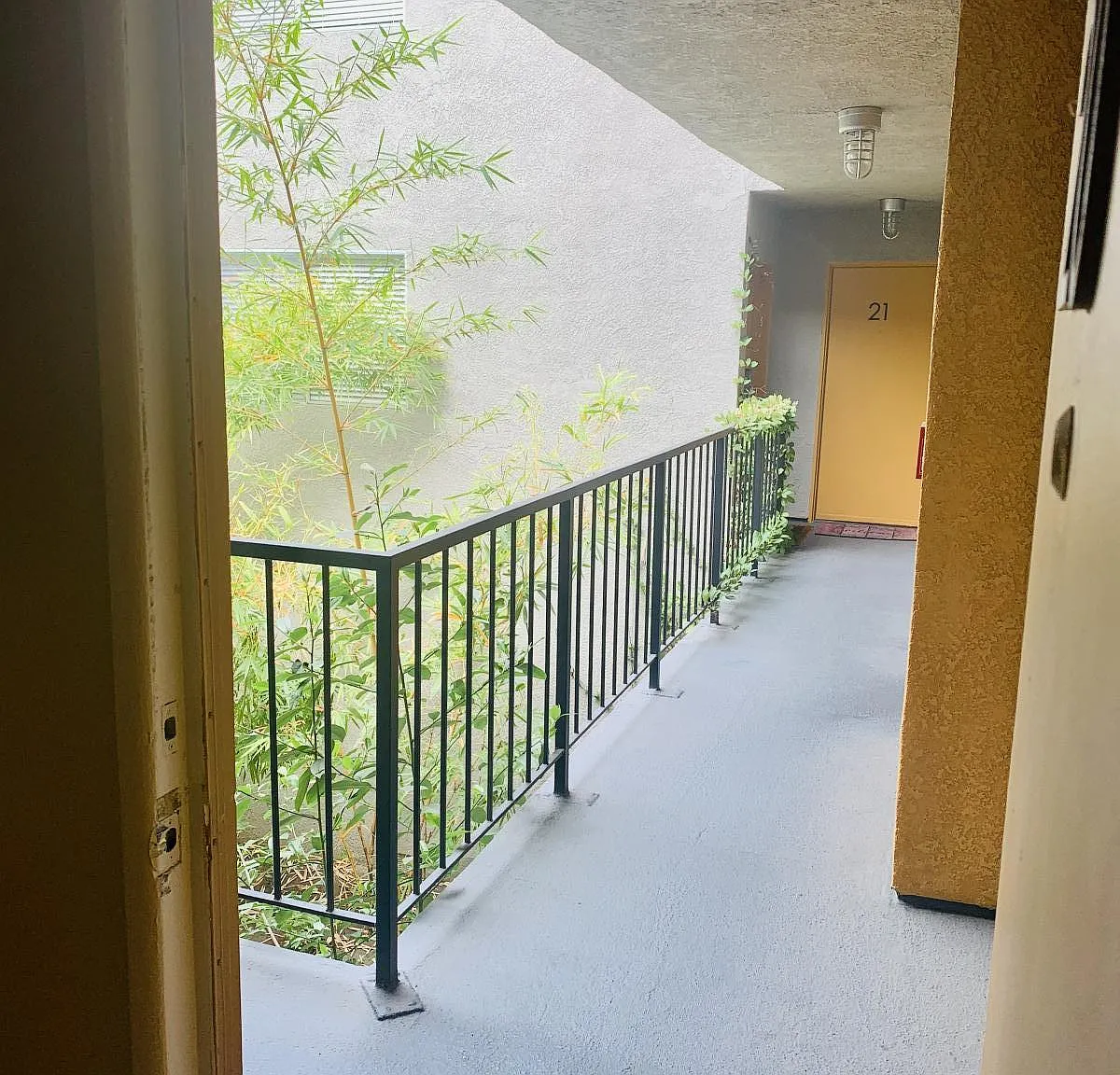 2 bed, 1050 sqft, $2,295 — Photo 3