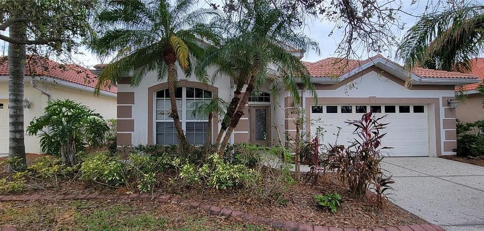 1st image of 4032 Whispering Oaks Dr