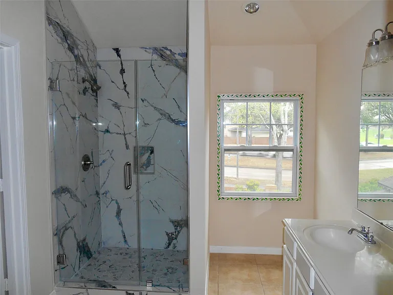 6203 Faulkner Ridge Dr — Photo 12