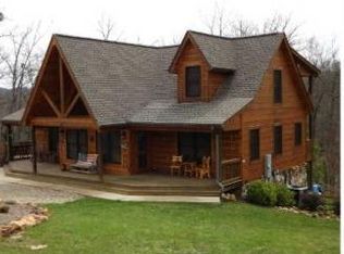 217 Rustic Barn Trl, Morganton, GA 30560