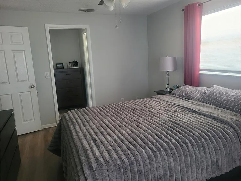 1714 Prince Philip St — Photo 19