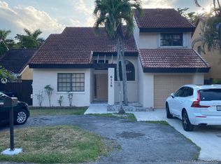 6118 SW 127th Pl, Miami, FL 33183