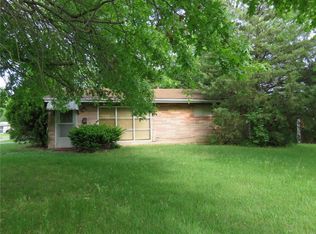 3848 Woodson Rd, Saint Louis, MO 63134