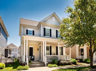 250 1st St, Oakmont, PA 15139
